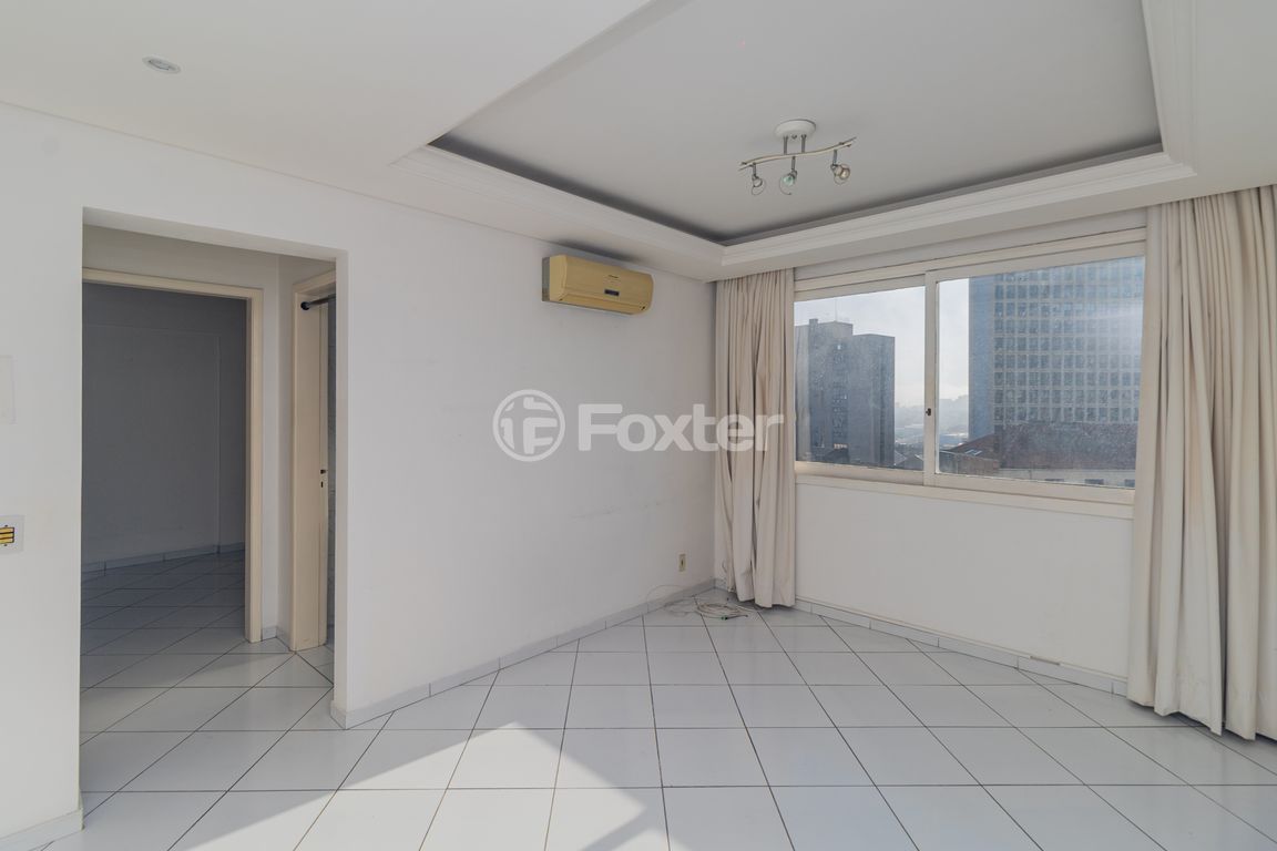 Apartamento para comprar em Floresta, Porto Alegre - foto 1