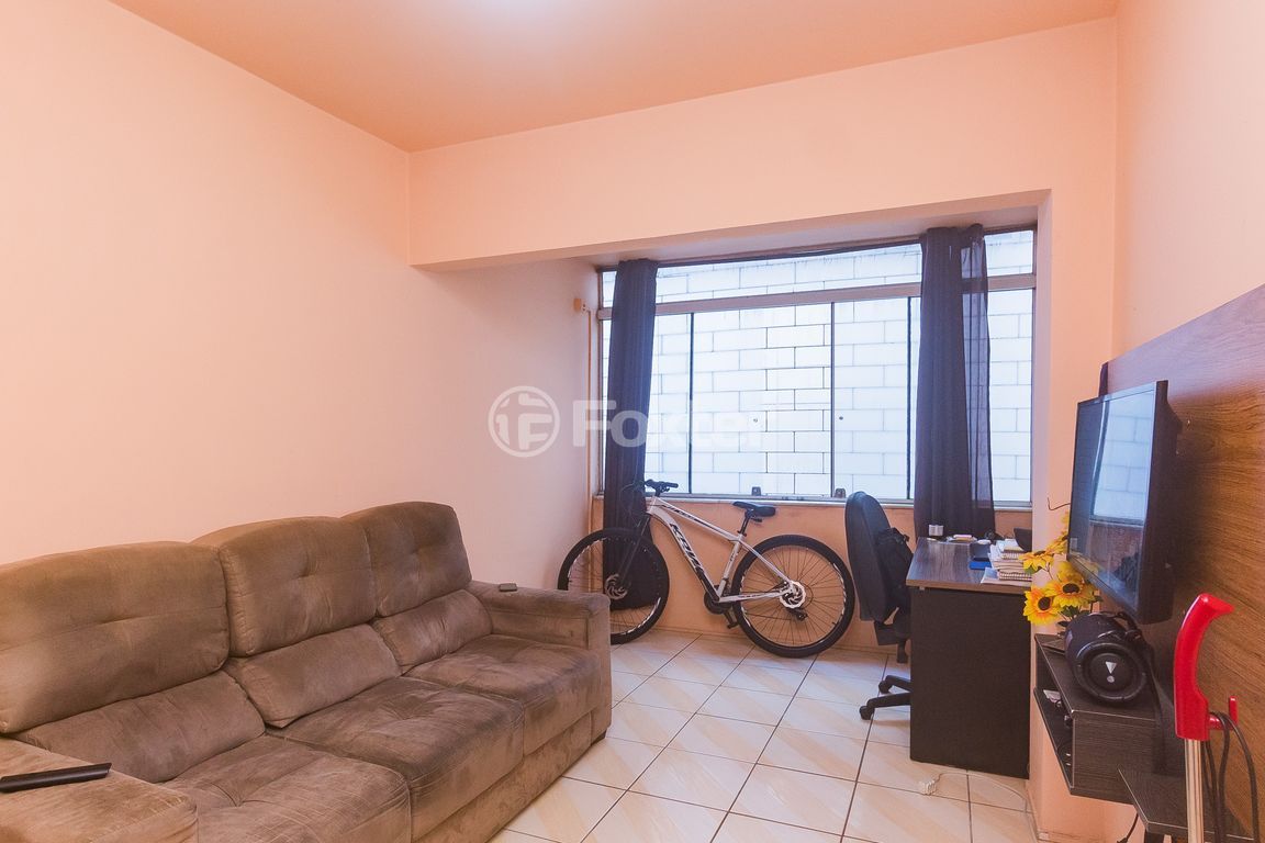 Apartamento para comprar em Passo da Areia, Porto Alegre - foto 1