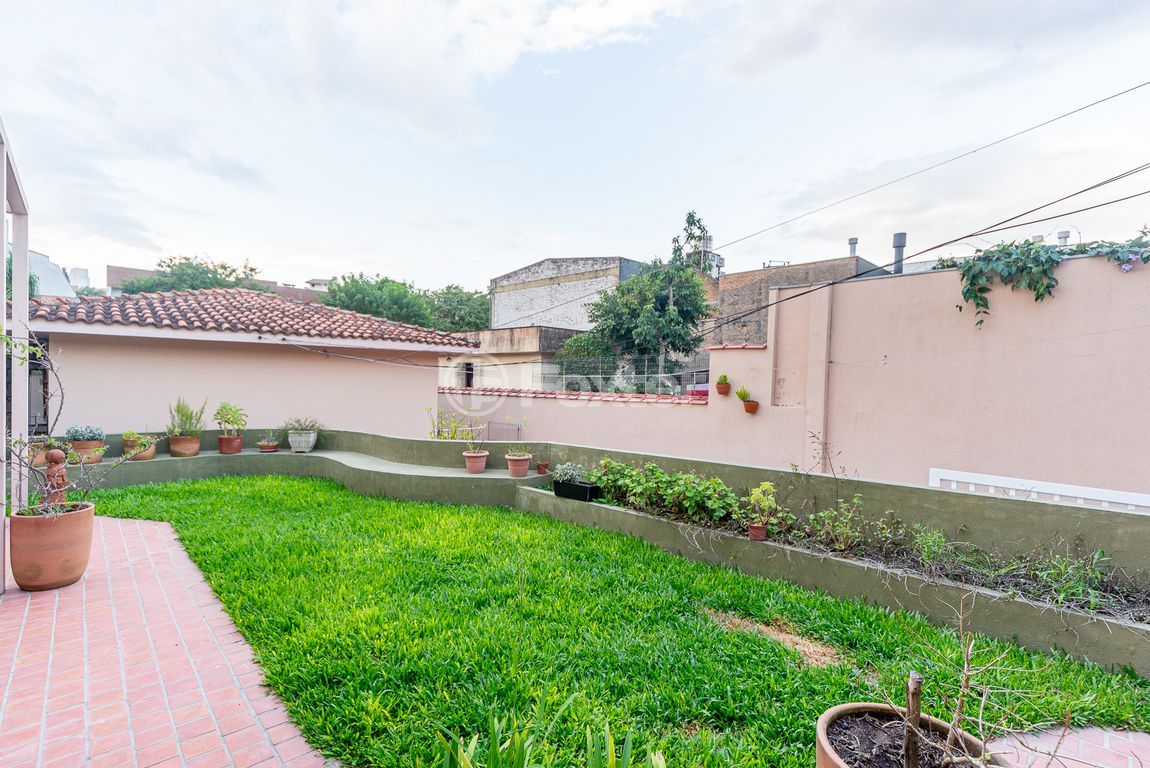 casa sobrado para comprar em Doutor Jorge Fayet, 735 - foto 23