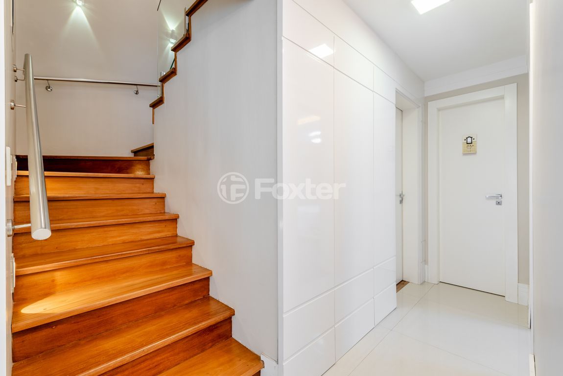 casa sobrado para comprar em Itapitocaí, 882 - foto 10