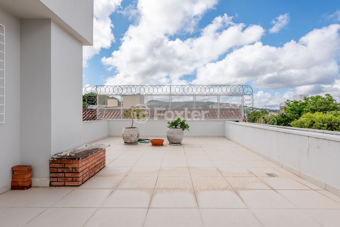 casa sobrado para comprar em Itapitocaí, 882 - foto 13