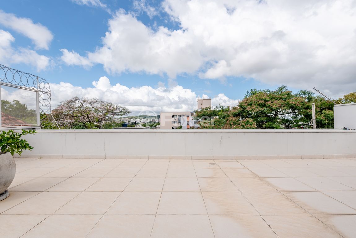 casa sobrado para comprar em Itapitocaí, 882 - foto 17