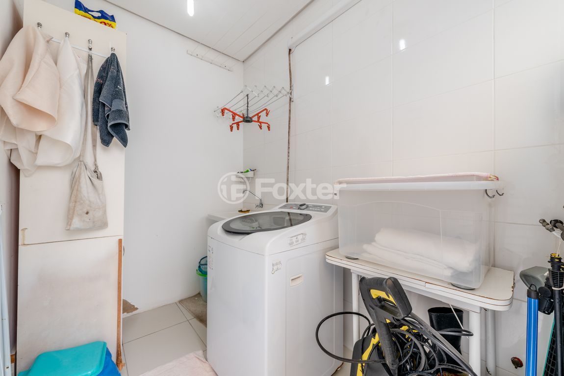 casa sobrado para comprar em Itapitocaí, 882 - foto 33
