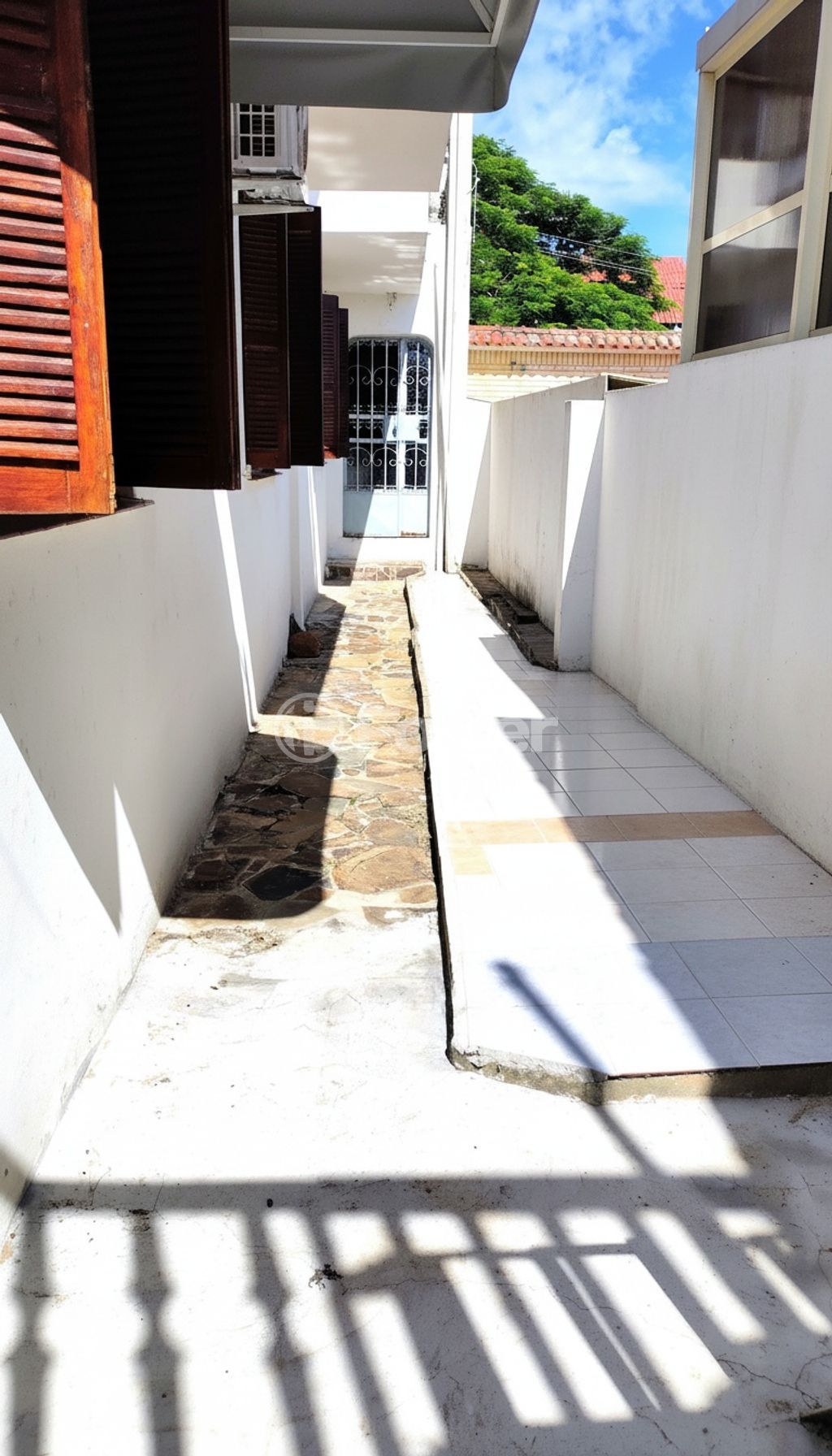 casa sobrado para comprar em Álvaro Guterres, 694 - foto 12