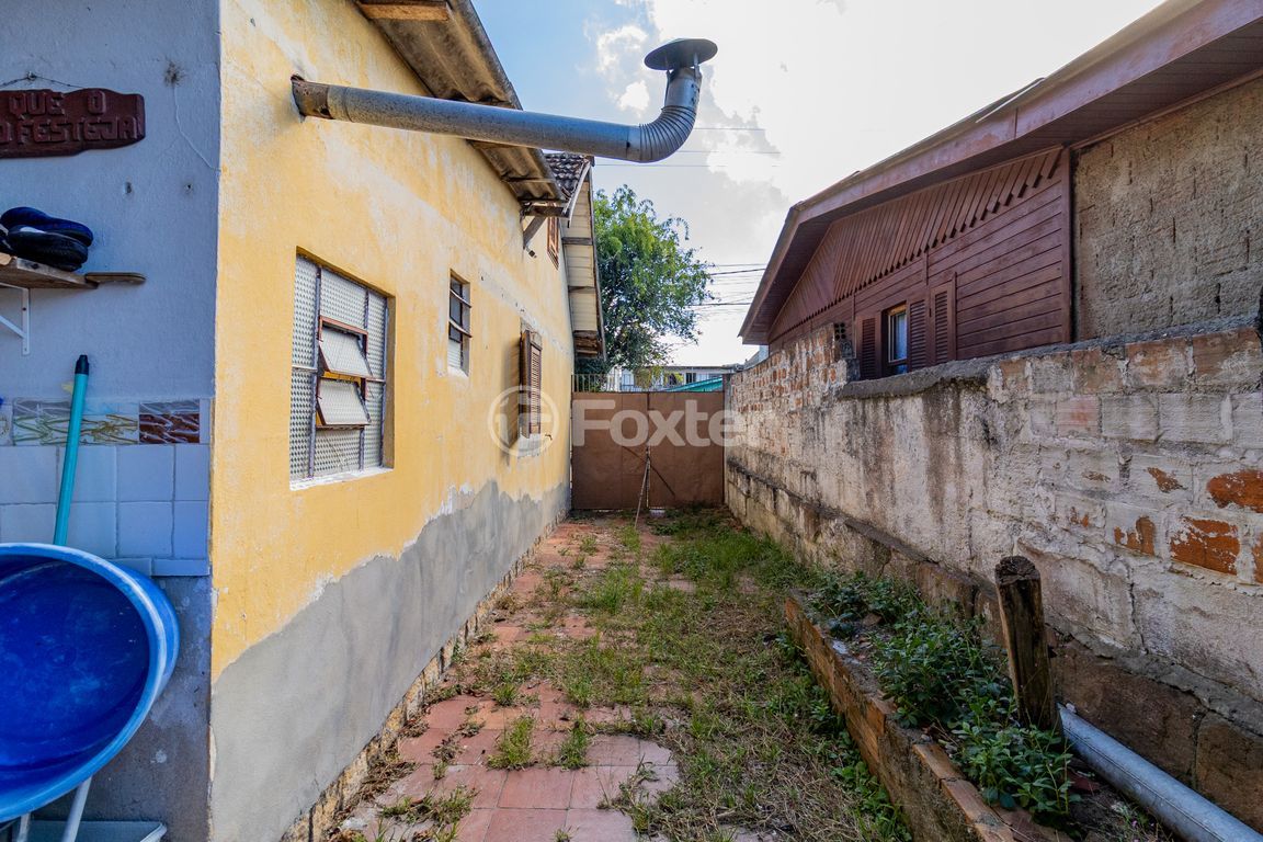 casa sobrado para comprar em Cristóvão Jaques, 242 - foto 29