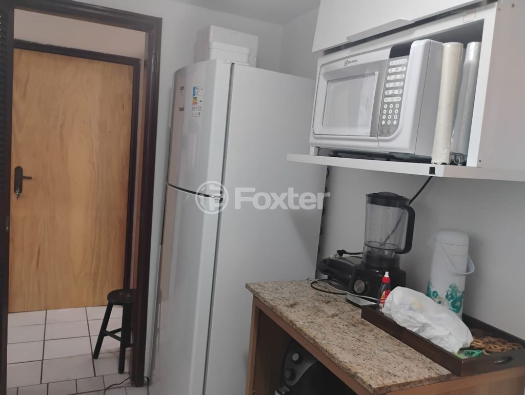 Apartamento para comprar em Sarmento Leite, 950 - foto 12