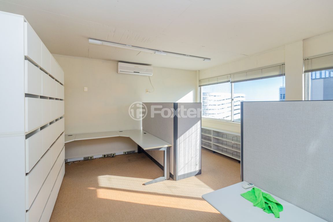 consultorio sala conjunto para comprar em Praia de Belas, Porto Alegre - foto 1