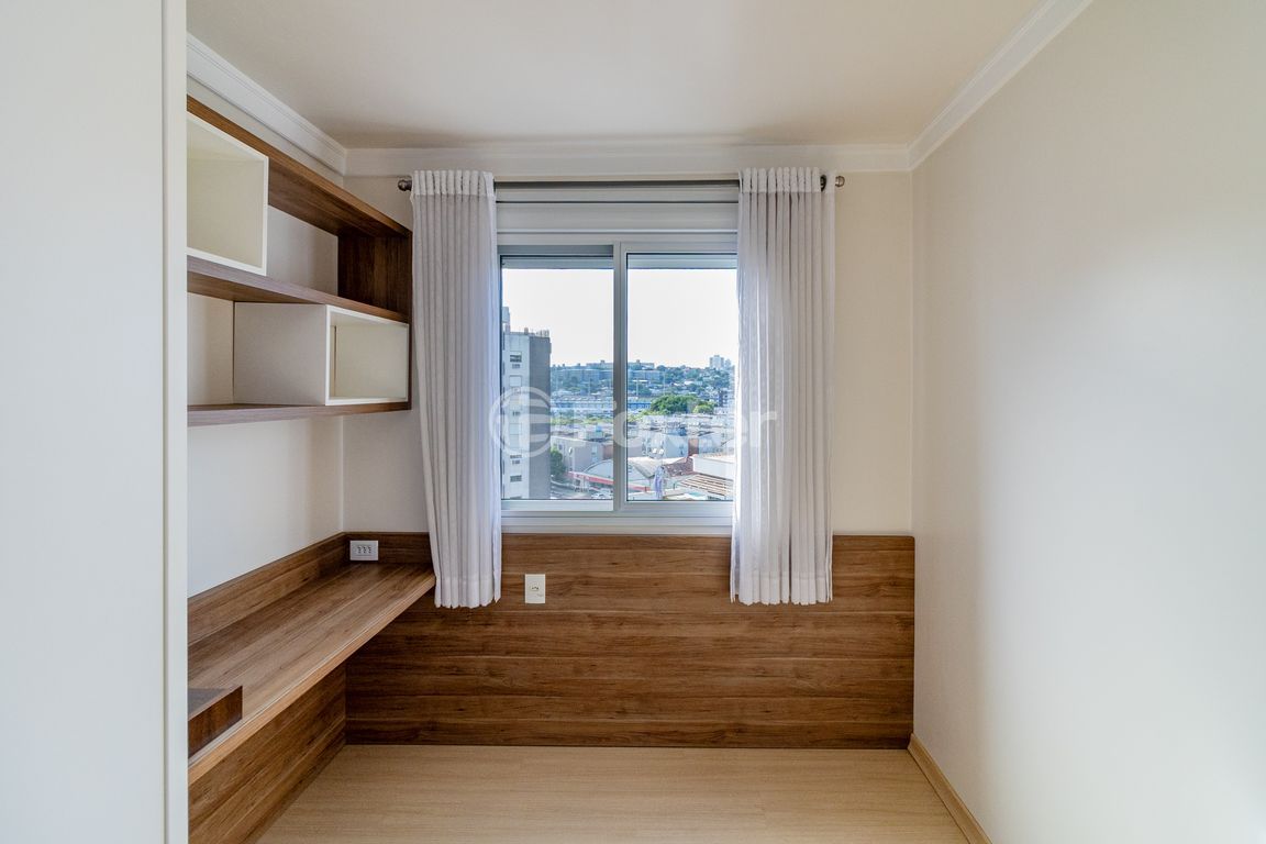 Apartamento para comprar em Menino Deus, Porto Alegre - foto 1