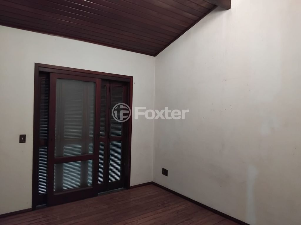 casa sobrado para comprar em Alarico Ribeiro, 239 - foto 7