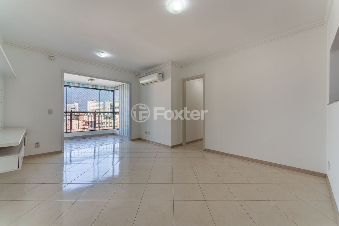 Apartamento para comprar em Passo da Areia, Porto Alegre - foto 1