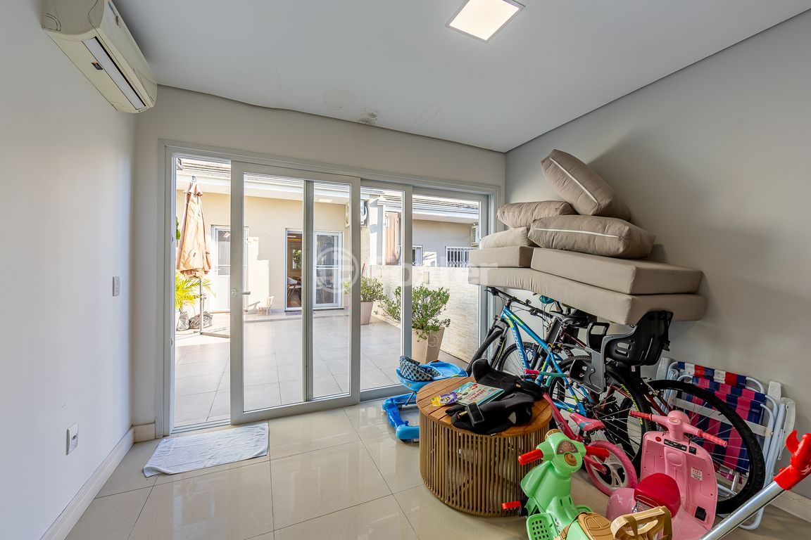 casa sobrado para comprar em Leopoldo Bettiol, 202 - foto 27