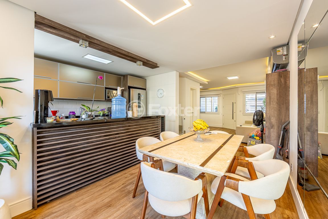 casa sobrado para comprar em Leopoldo Bettiol, 202 - foto 19