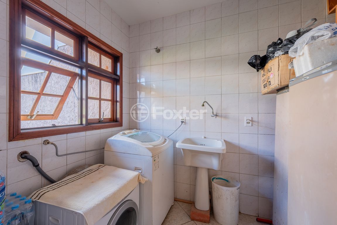casa sobrado para comprar em Elias Bothome, 346 - foto 25