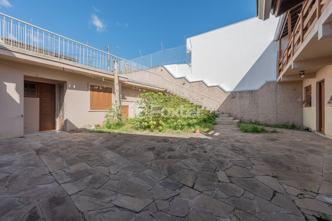 casa sobrado para comprar em Elias Bothome, 346 - foto 27