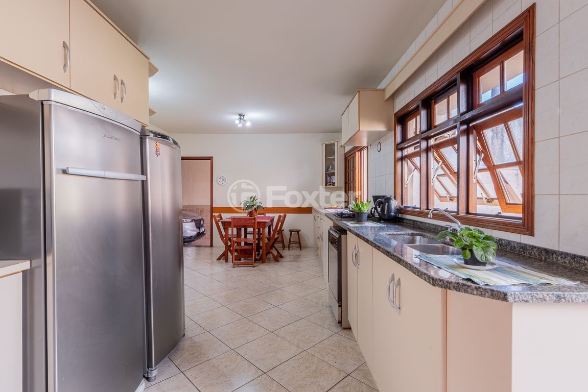 casa sobrado para comprar em Elias Bothome, 346 - foto 23