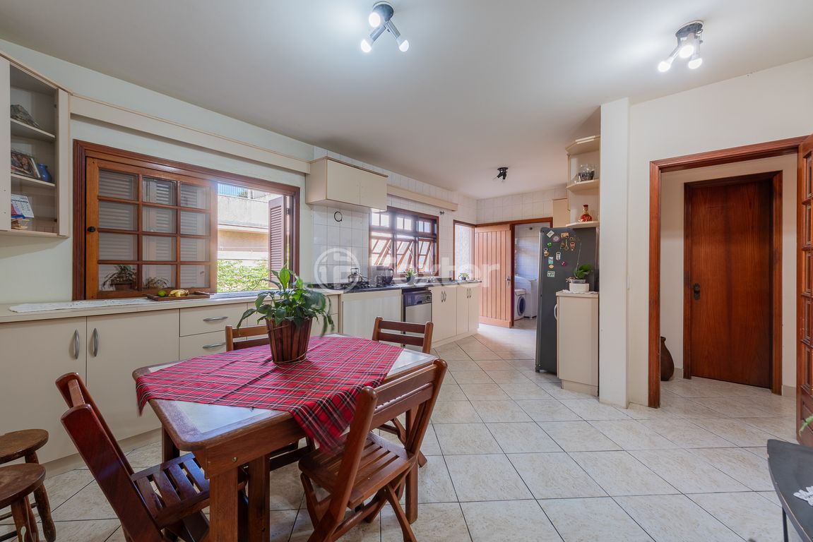 casa sobrado para comprar em Elias Bothome, 346 - foto 24