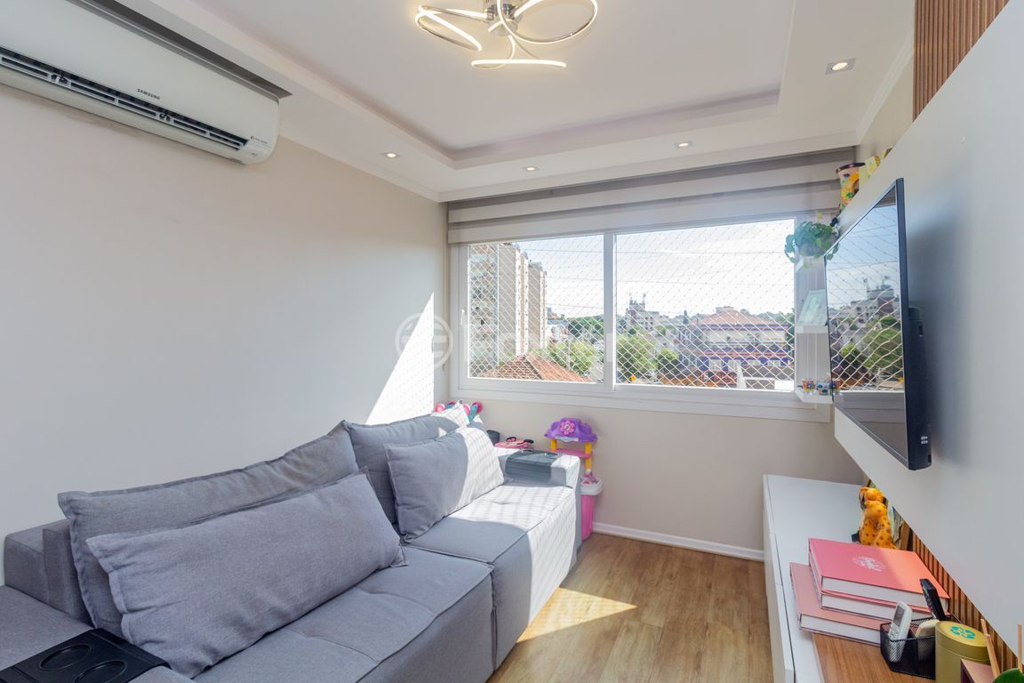 Apartamento para comprar em São Sebastião, Porto Alegre - foto 1