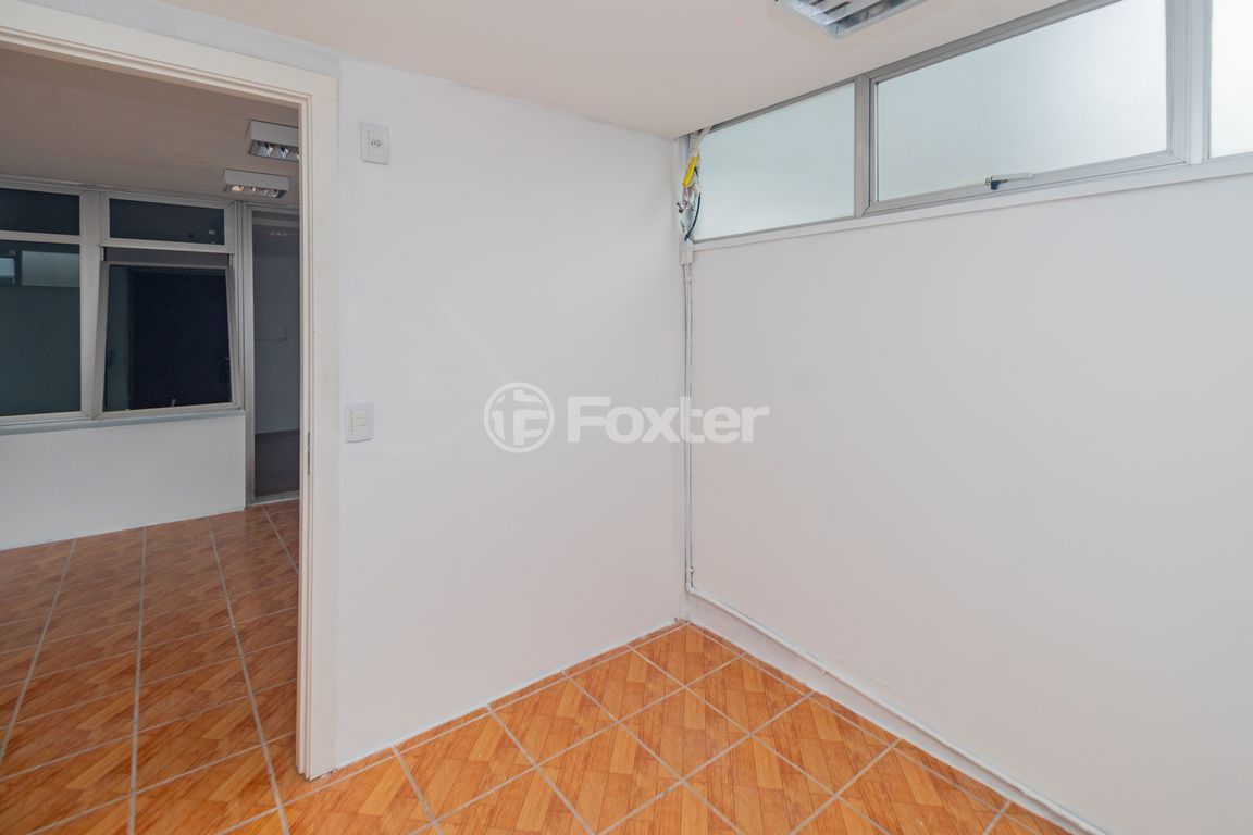 consultorio sala conjunto para comprar em Felipe Camarão, 751 - foto 19