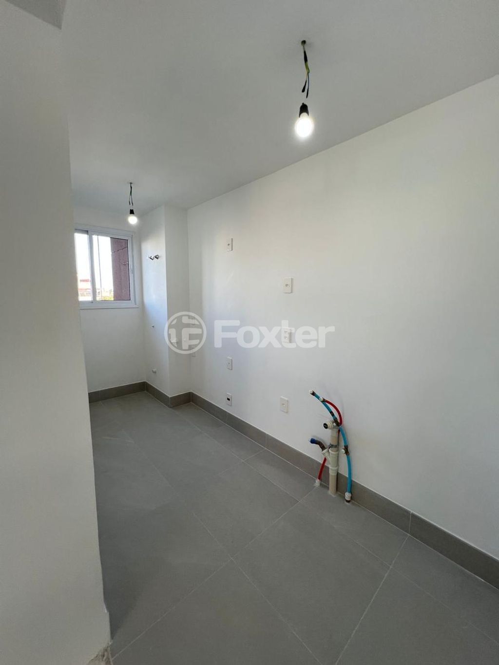 Apartamento para comprar em Passo da Areia, Porto Alegre - foto 1