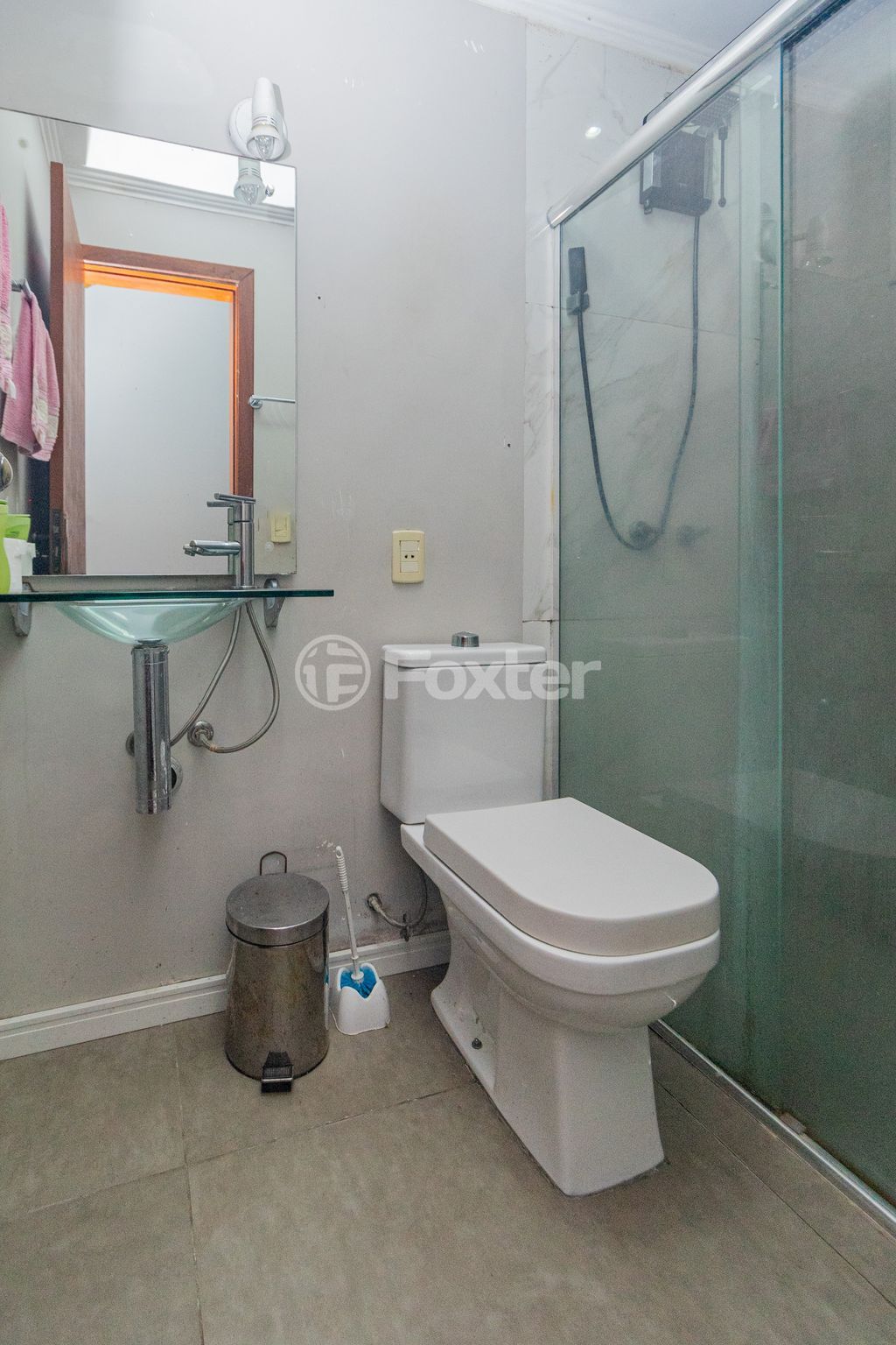 casa sobrado para comprar em Domience Silva, 328 - foto 12