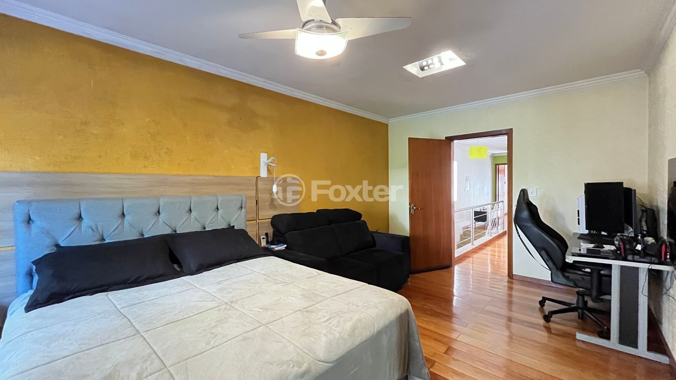casa sobrado para comprar em Sofia Veloso, 130 - foto 24