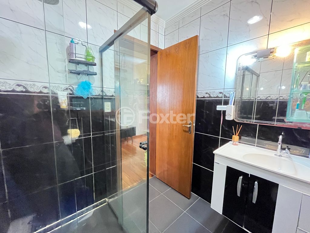 casa sobrado para comprar em Sofia Veloso, 130 - foto 39