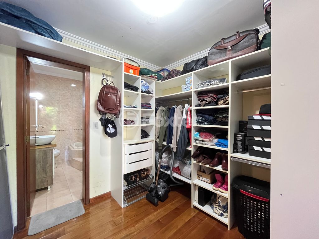 casa sobrado para comprar em Sofia Veloso, 130 - foto 30