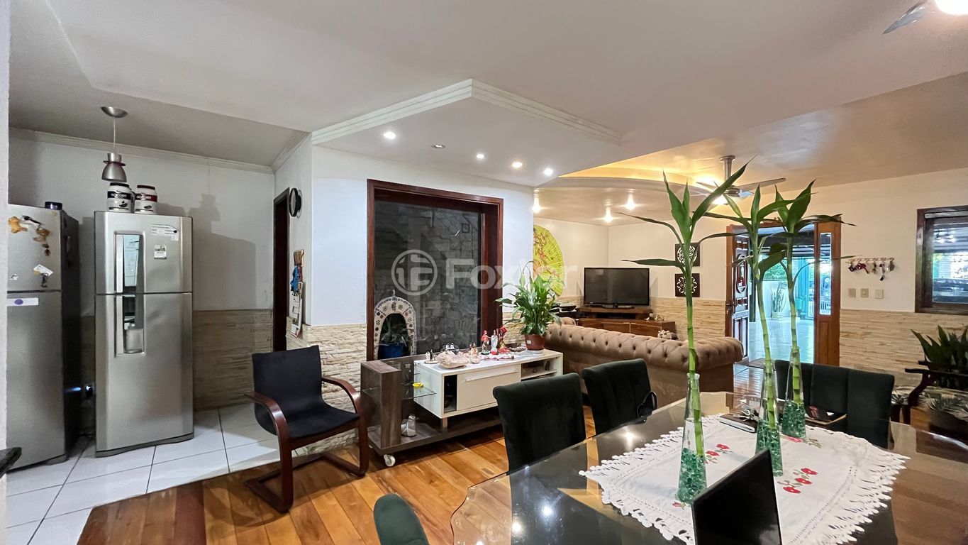 casa sobrado para comprar em Sofia Veloso, 130 - foto 8