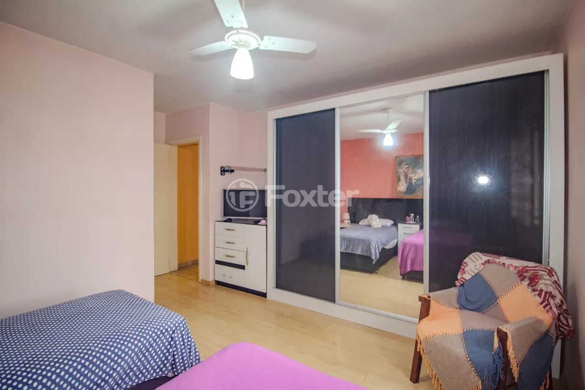 casa sobrado para comprar em Frederico Etzberger, 328 - foto 14