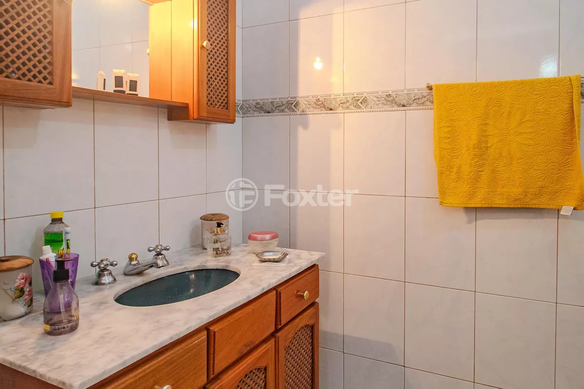 casa sobrado para comprar em Frederico Etzberger, 328 - foto 18