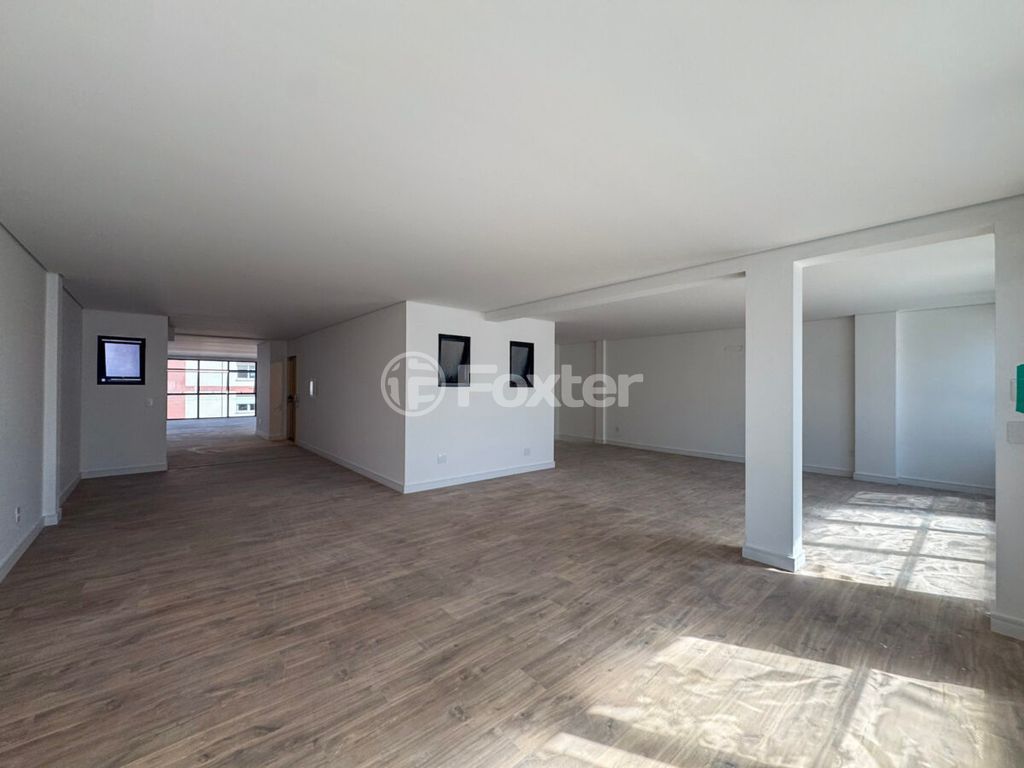 Prédio para comprar em Conde de Porto Alegre, 532 - foto 8