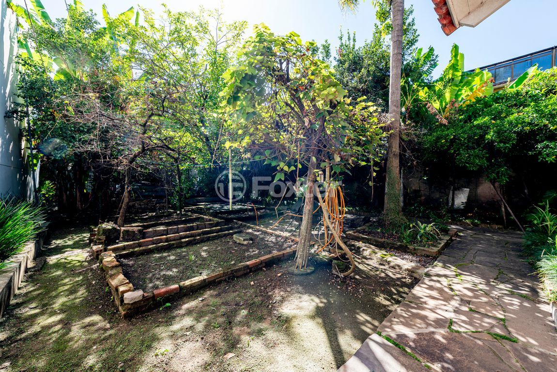 casa sobrado para comprar em Eudoro Berlink, 1063 - foto 25