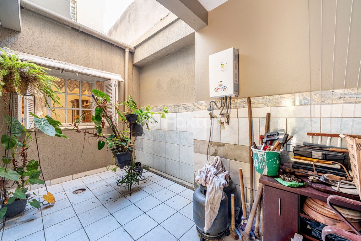 casa sobrado para comprar em Eudoro Berlink, 1063 - foto 22