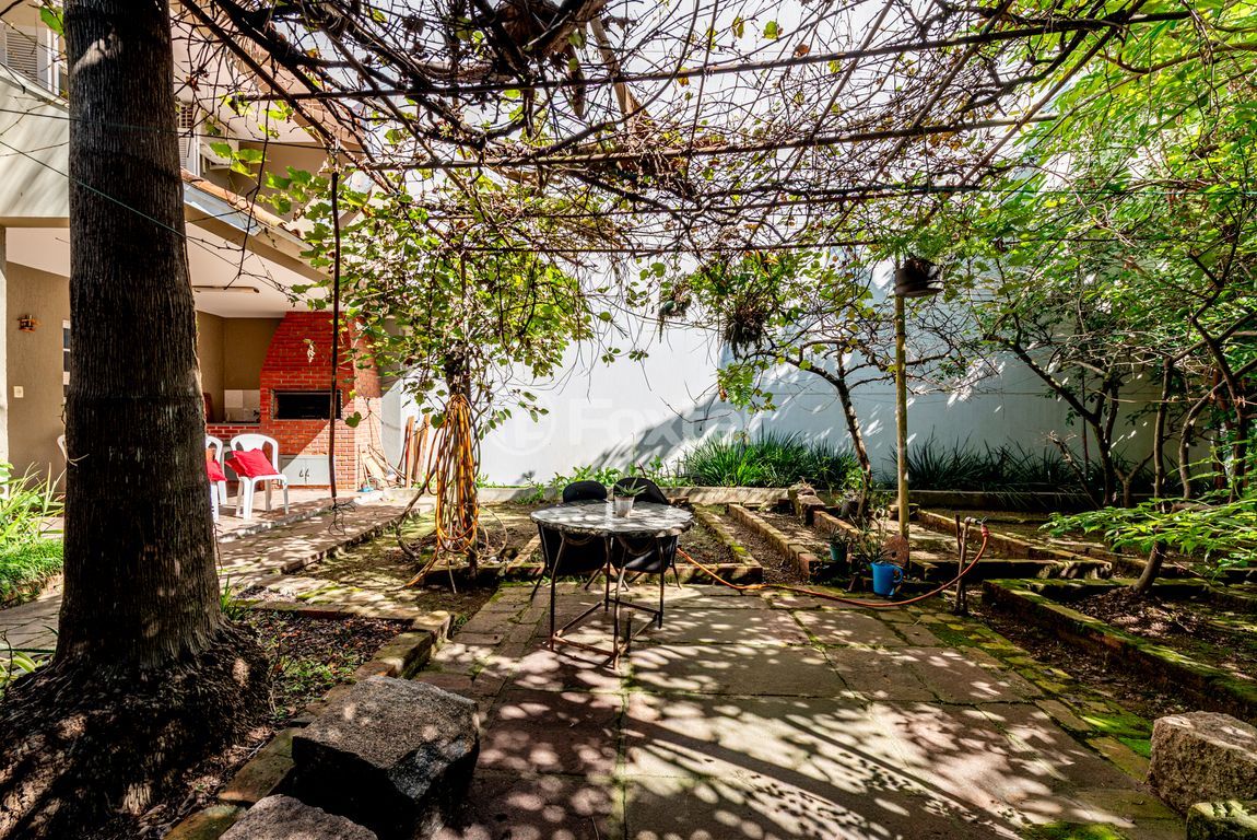 casa sobrado para comprar em Eudoro Berlink, 1063 - foto 24