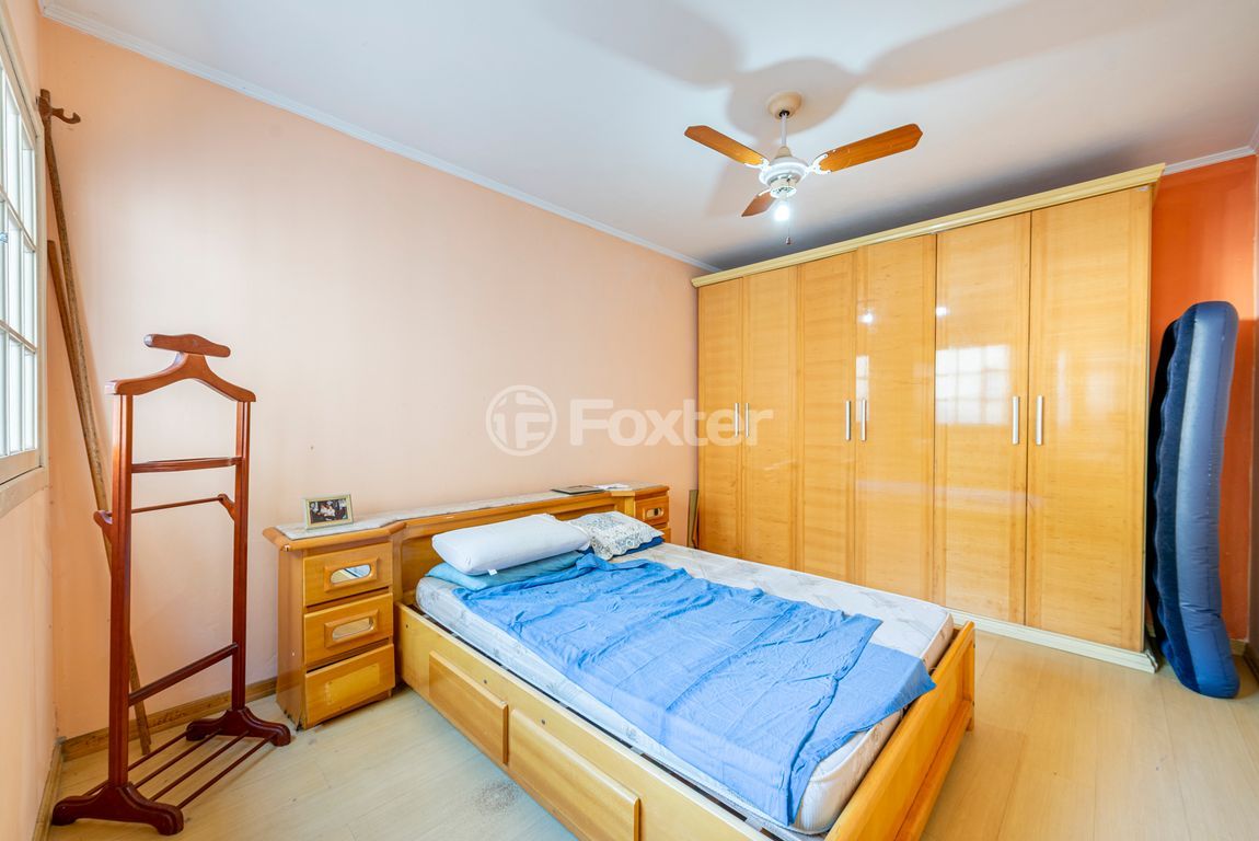 casa sobrado para comprar em Eudoro Berlink, 1063 - foto 15