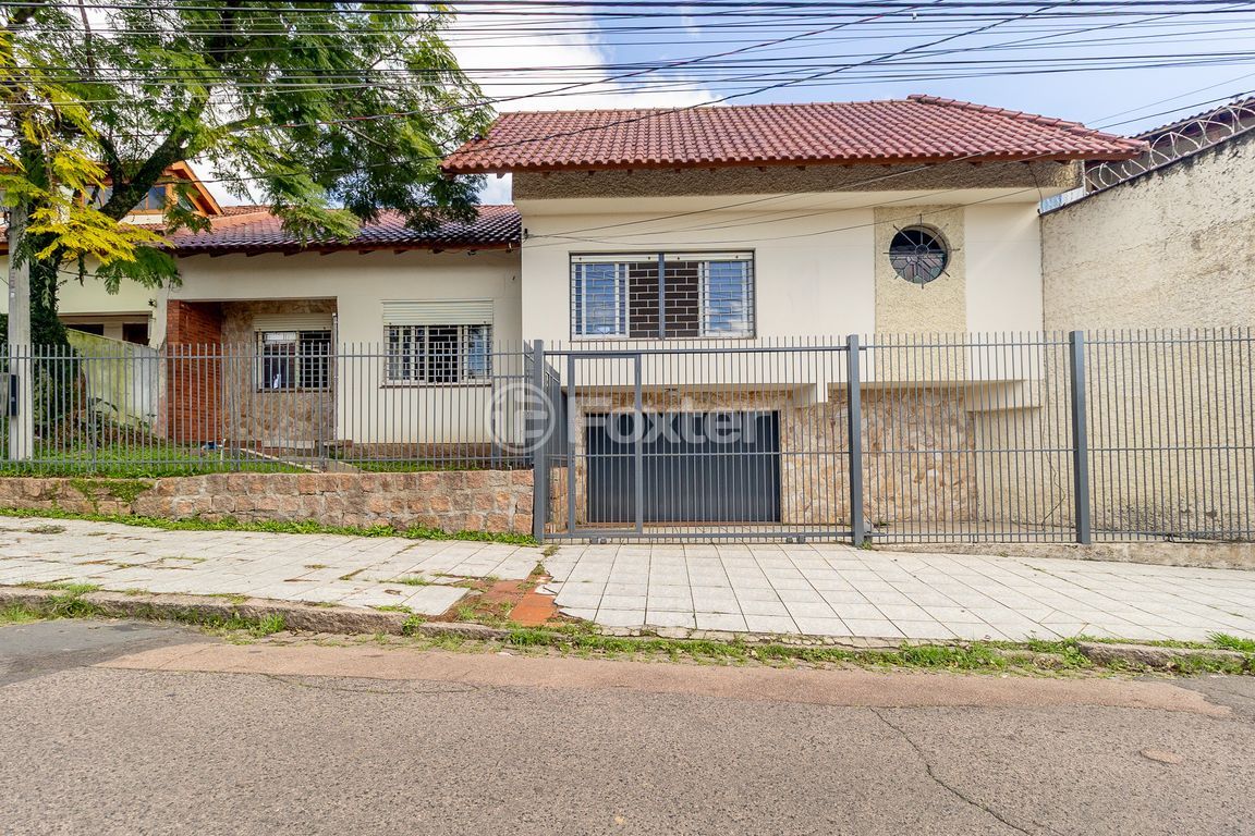 casa sobrado para comprar em Passo da Areia, Porto Alegre - foto 1