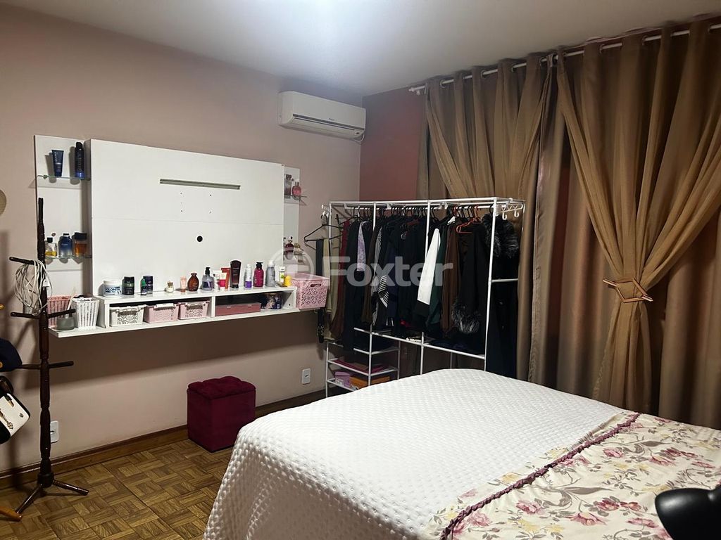 casa sobrado para comprar em Presidente Getúlio Vargas, 777 - foto 17