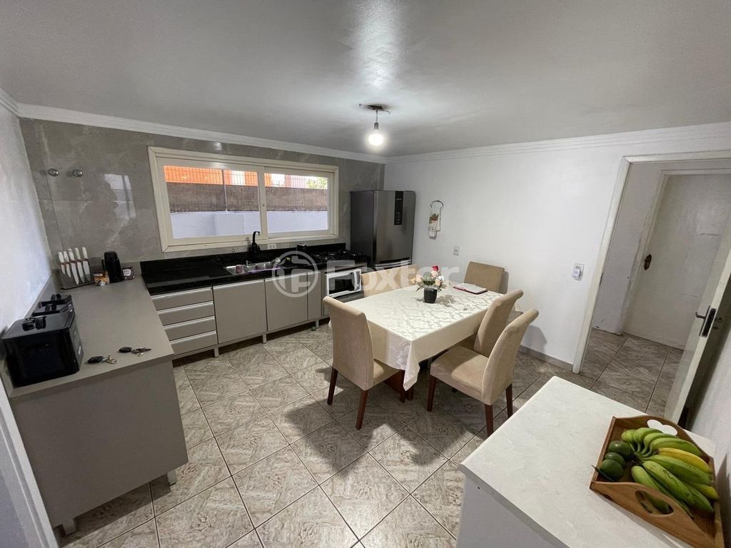 casa sobrado para comprar em Ubirajara, 795 - foto 9