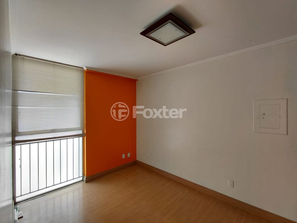 Apartamento para comprar em São João, Porto Alegre - foto 1