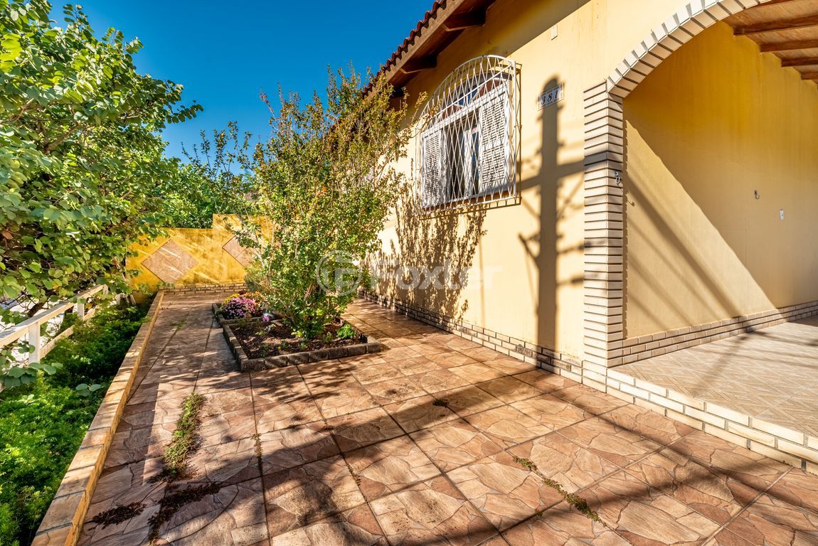 casa sobrado para comprar em Coronel Aparício Borges, 381 - foto 38