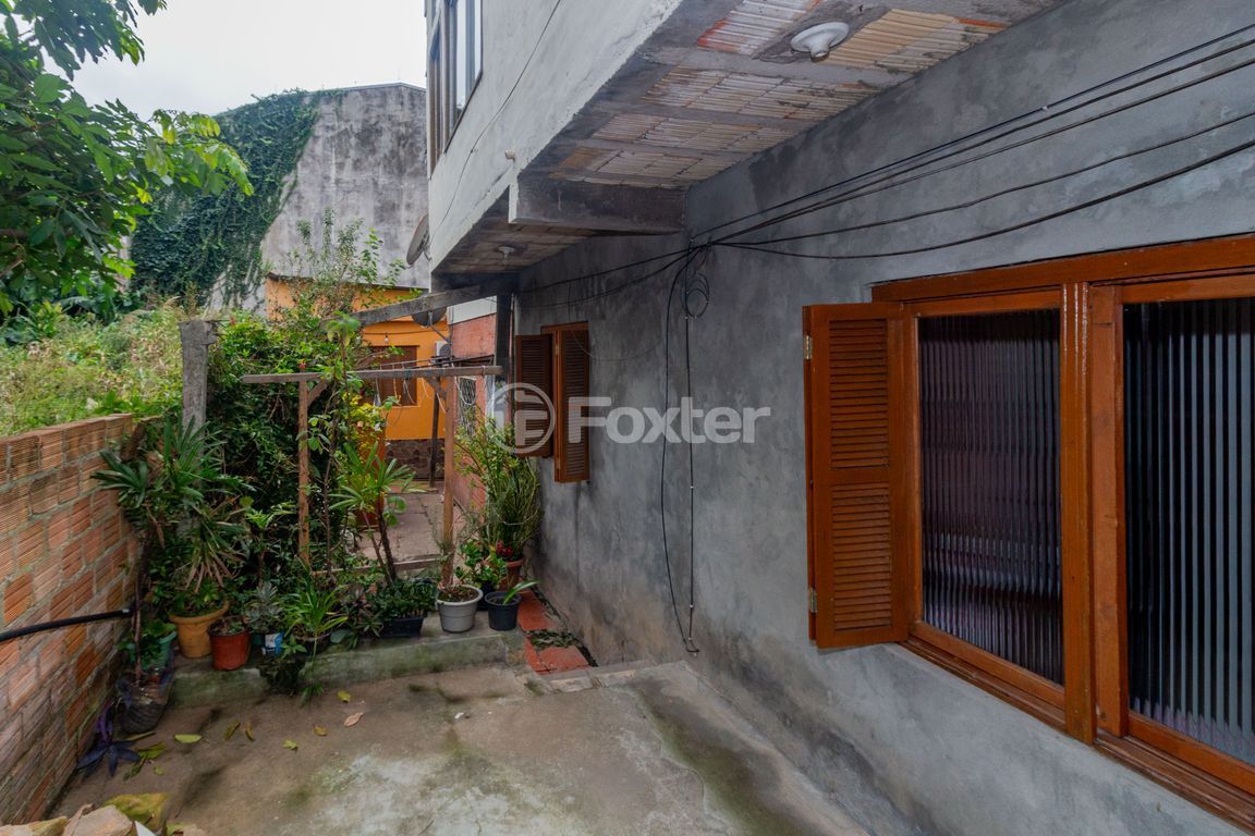 casa sobrado para comprar em Alcindo Guanabara, 412 - foto 34