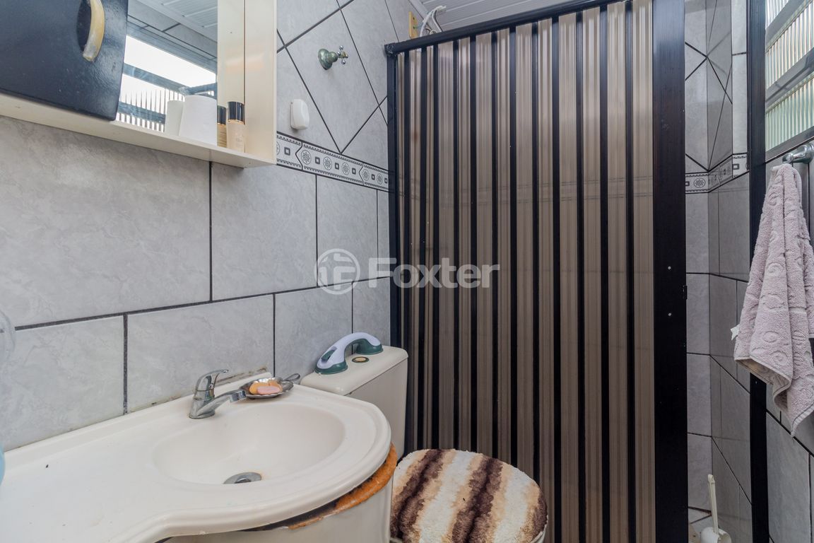 casa sobrado para comprar em Alcindo Guanabara, 412 - foto 13