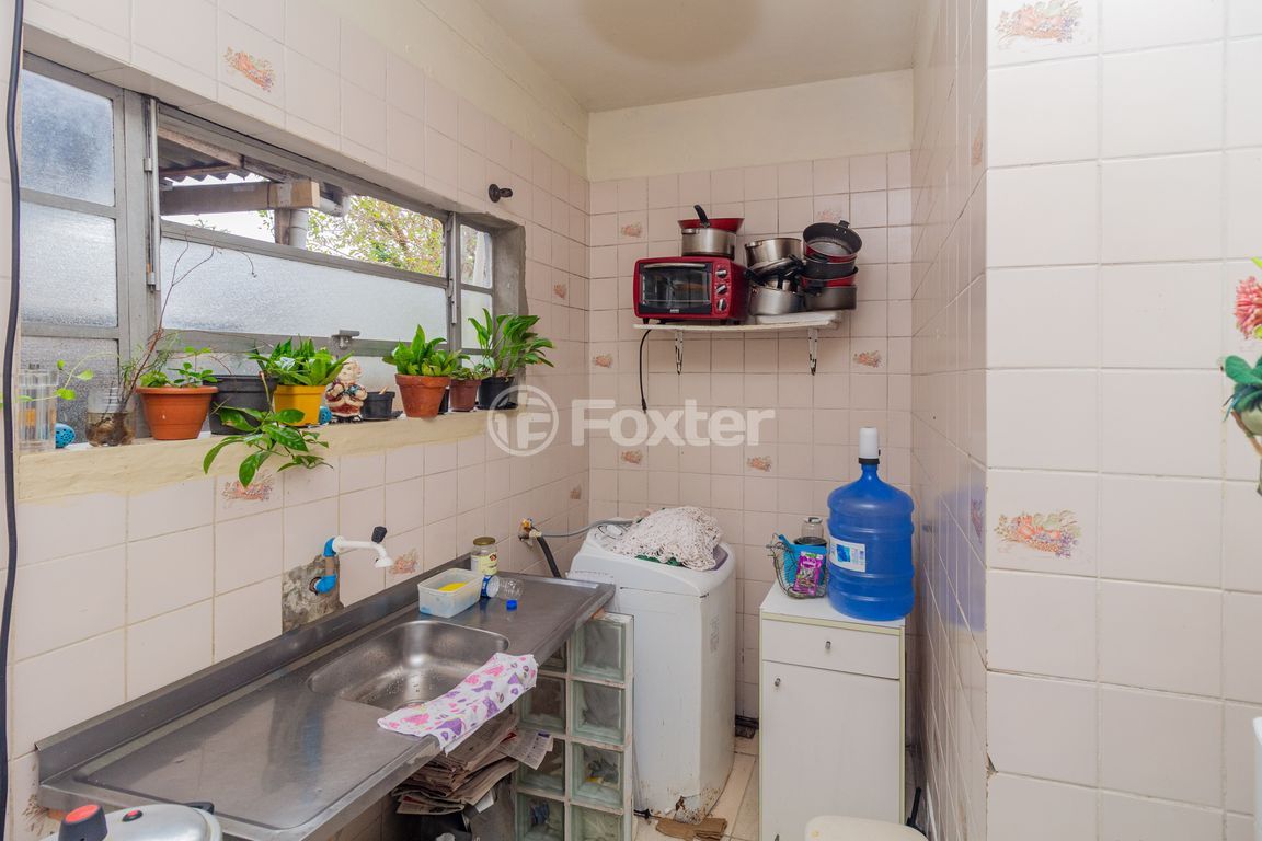 casa sobrado para comprar em Alcindo Guanabara, 412 - foto 28