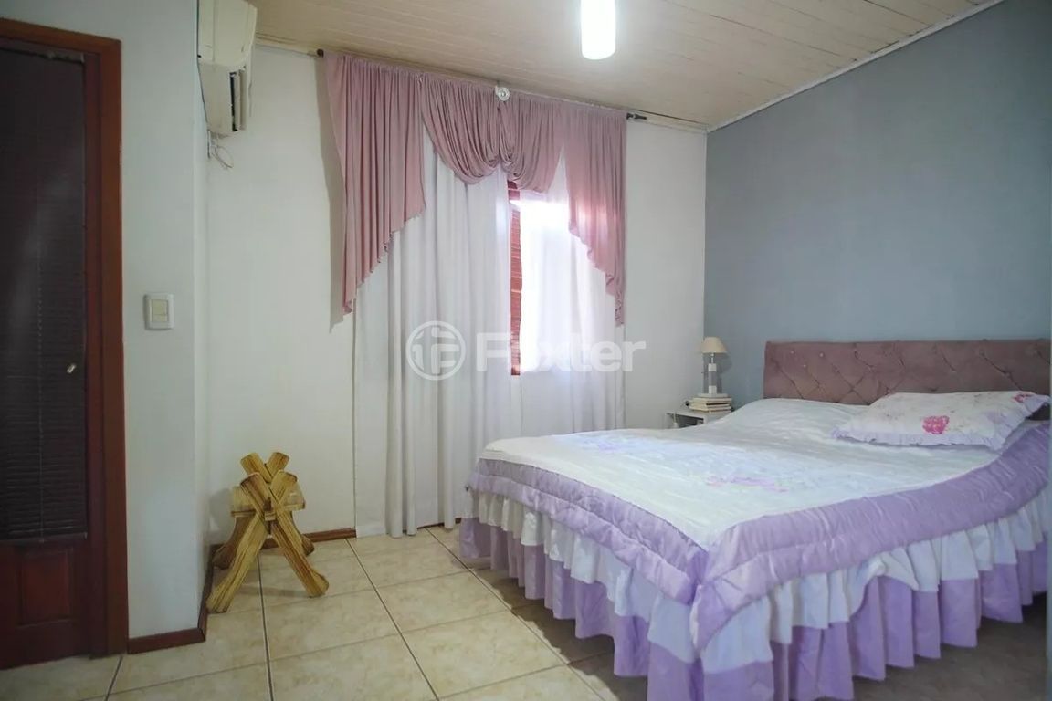casa sobrado para comprar em Professor Leopoldo Tietbohl, 525 - foto 4