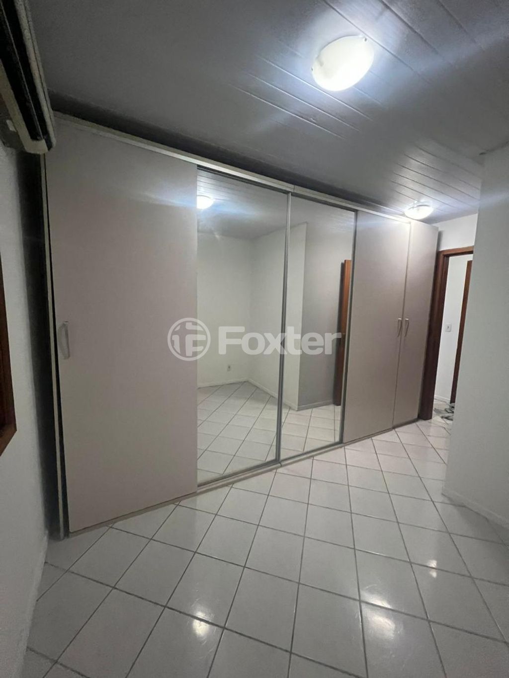 casa sobrado para comprar em Wilson Luiz de Almeida, 620 - foto 8