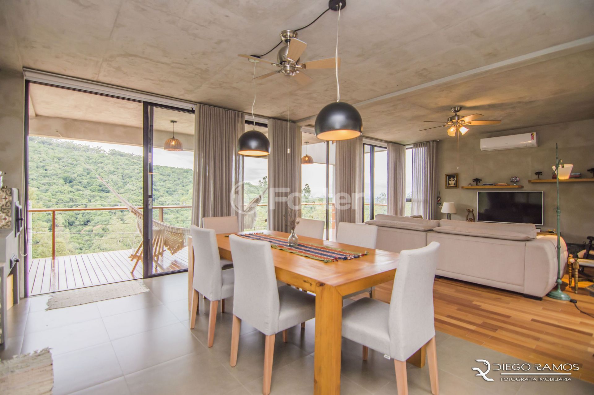 Casa em Condomínio 5 dorms à venda Avenida Liberdade, Santa Isabel - Viamão