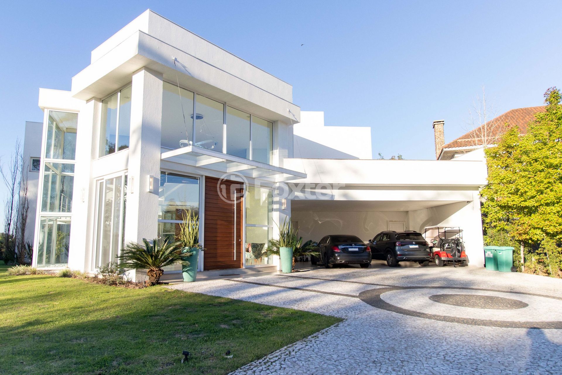 Casa em Condomínio 4 dorms à venda Avenida Juca Batista, Belém Novo - Porto Alegre