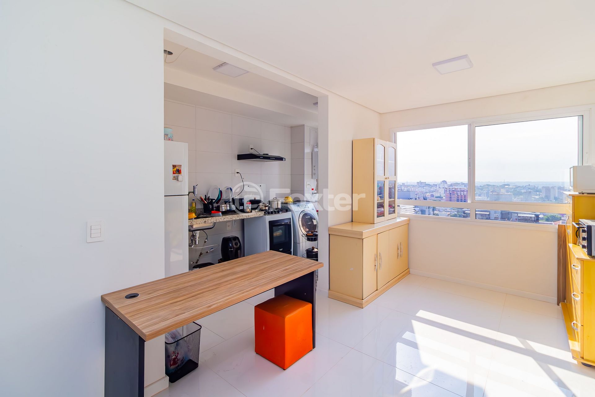 Apartamento 2 dorms à venda Rua Sapê, Passo da Areia - Porto Alegre