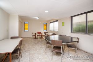 Image 33 - 306472