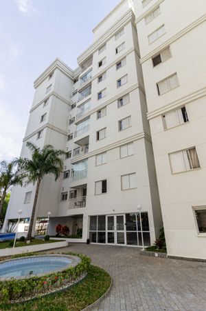 Image 32 - 915766